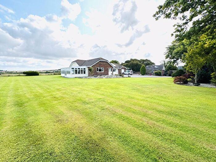 4 Bedroom Bungalow For Sale In Lockengate, St. Austell, PL26