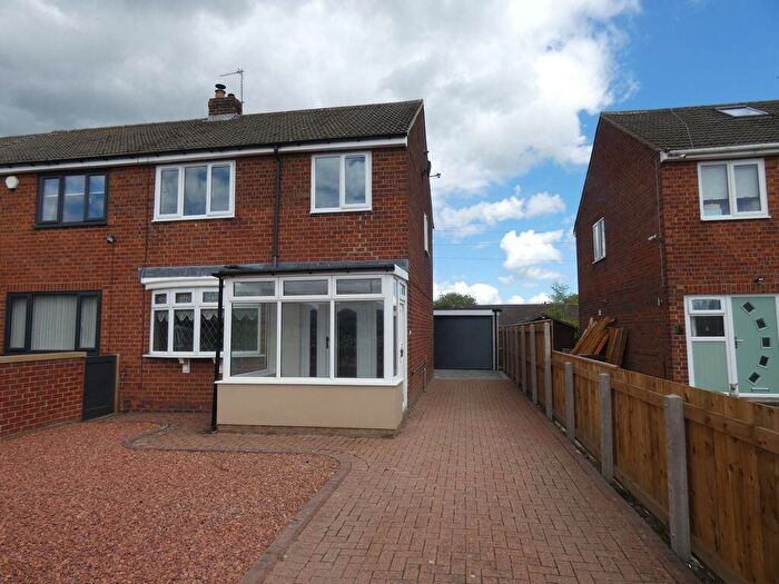 3 Bedroom Semi-Detached House To Rent In Belle Vue Villas, Spennymoor, DL16
