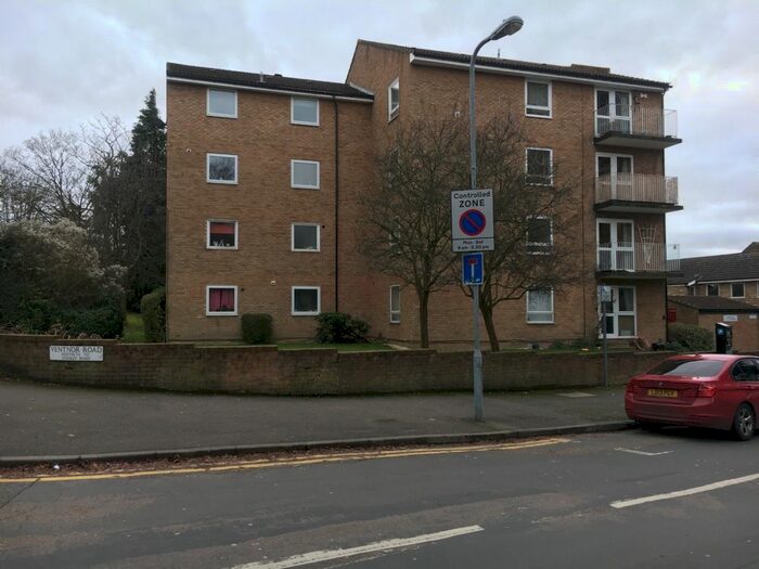 1 Bedroom Flat To Rent In Ventnor Road, Sutton, Surrey, Bt., SM2