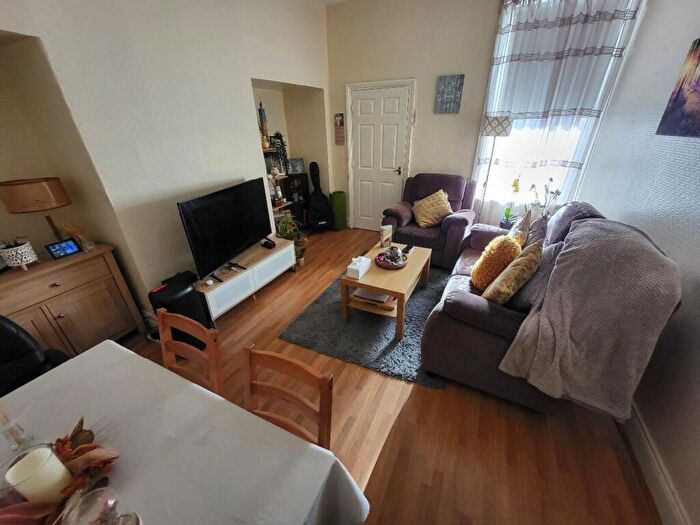 2 Bedroom Flat To Rent In Forsyth Road, Newcastle Upon Tyne, NE2