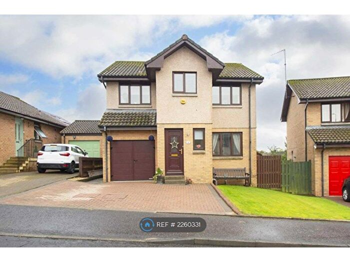4 Bedroom Detached House To Rent In Fairways, Stewarton, Kilmarnock, KA3