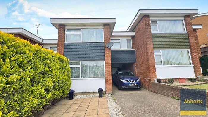 3 Bedroom Property To Rent In Birkfield Drive, Ipswich, IP2