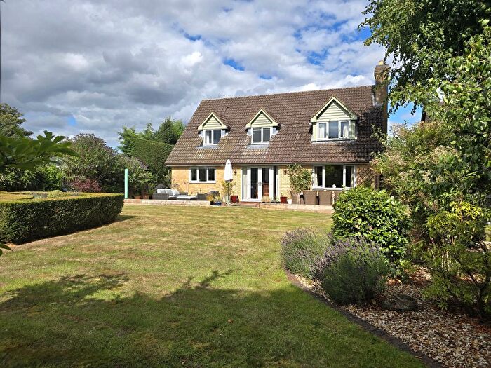 4 Bedroom Detached House For Sale In The Poplars, Guilsborough, NN6
