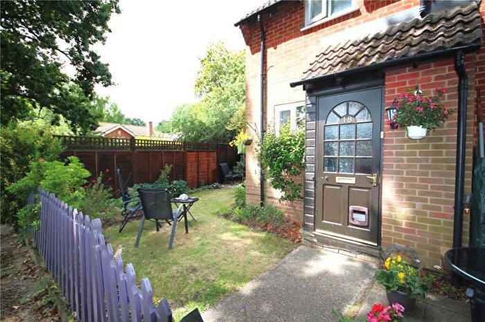 1 Bedroom House To Rent In Hawkwell, Church Crookham, Fleet, Hart, GU52