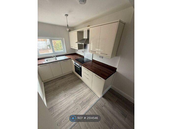 2 Bedroom Terraced House To Rent In Saint Johns Road, Doncaster, DN4