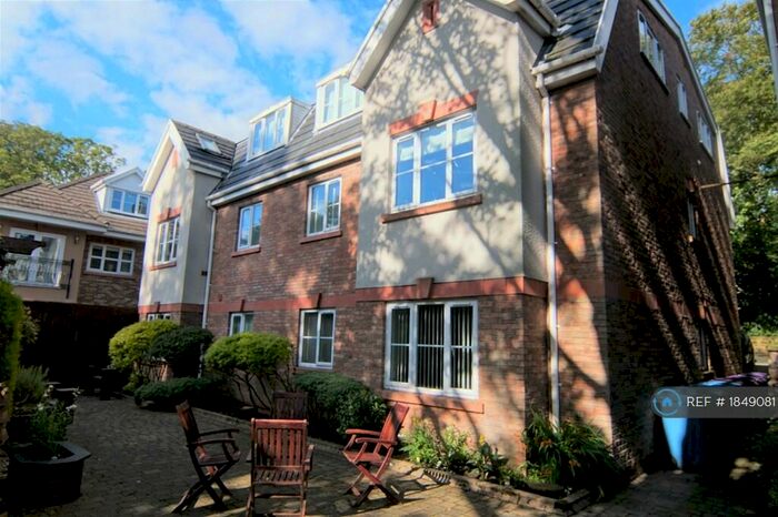 2 Bedroom Flat To Rent In Baddow Croft, Liverpool, L25