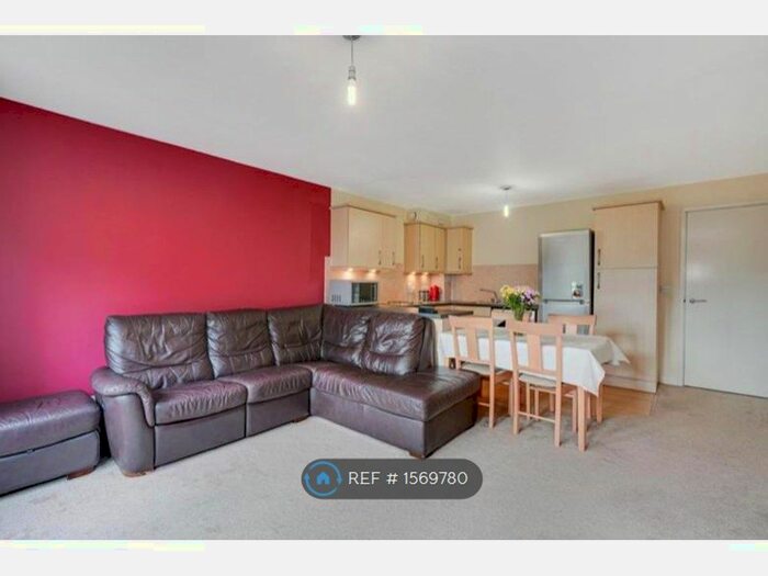 2 Bedroom Flat To Rent In Lido House, London, W13