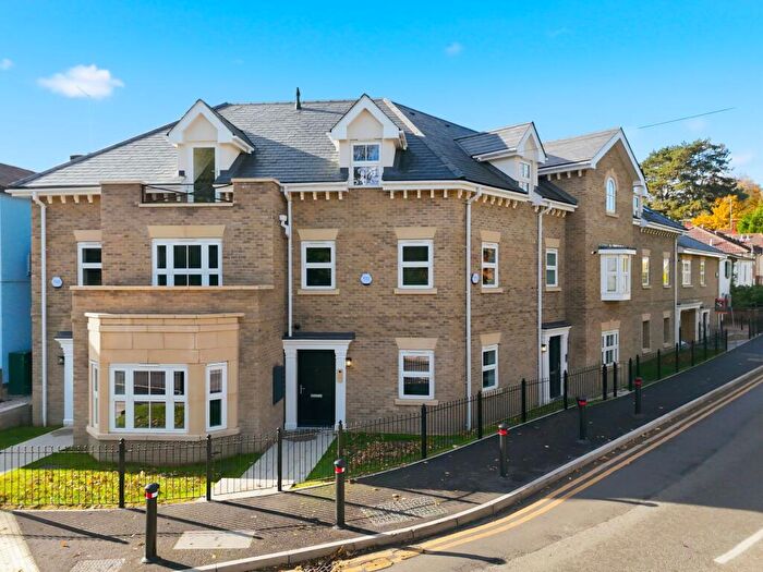 2 Bedroom Apartment For Sale In Hadham Road, Bishop, CM23