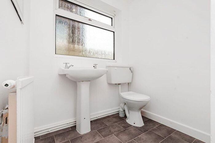 3 Bedroom Terraced House For Sale In Rivington Road, St. Helens, WA10