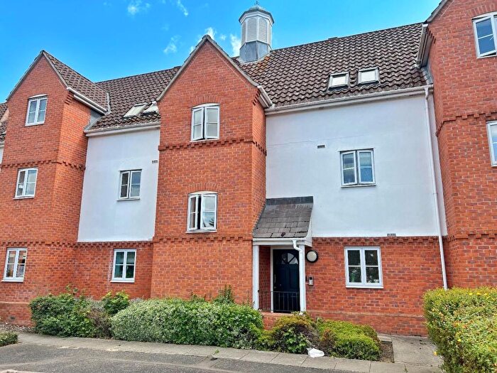 2 Bedroom Apartment For Sale In Manor Farm Close, Haverhill, CB9