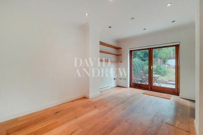 1 Bedroom Flat To Rent In Moray Road, London, N4