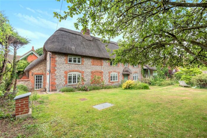 3 Bedroom Detached House To Rent In Redenham Park, Andover, Hampshire, SP11