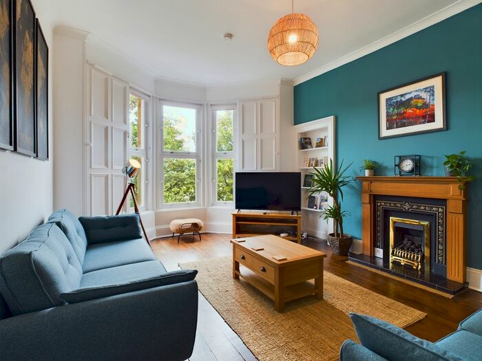 2 Bedroom Flat To Rent In Hermand Terrace, Slateford, Edinburgh, EH11