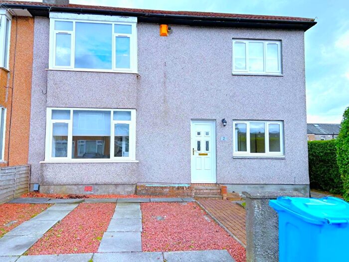 4 Bedroom Semi-Detached House To Rent In Orchy Gardens, Clarkston, Glasgow, G76