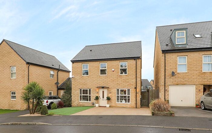 4 Bedroom Detached House For Sale In Tivey Road, Eckington, S21