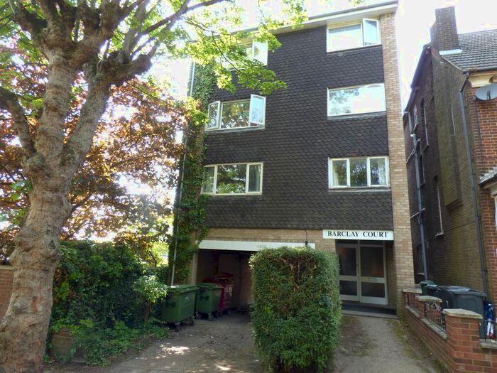 1 Bedroom Flat To Rent In Crecent Rise, Luton, LU2