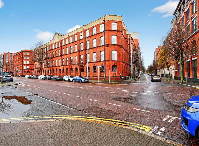 2 Bedroom Apartments For Sale In Tyrone House, Apartment Tyrone House Ormeau Avenue, Belfast, BT2