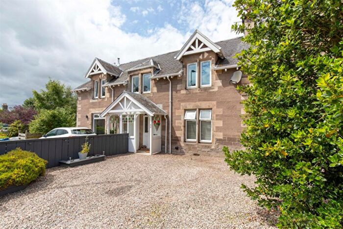 3 Bedroom Semi-Detached House For Sale In Perth Road, Scone, Perth, PH2