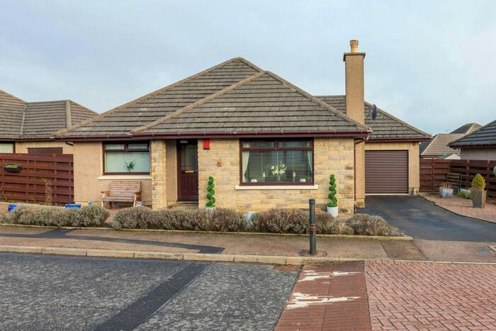 4 Bedroom Bungalow For Sale In Charleston Crescent, Cove, Aberdeen, AB12
