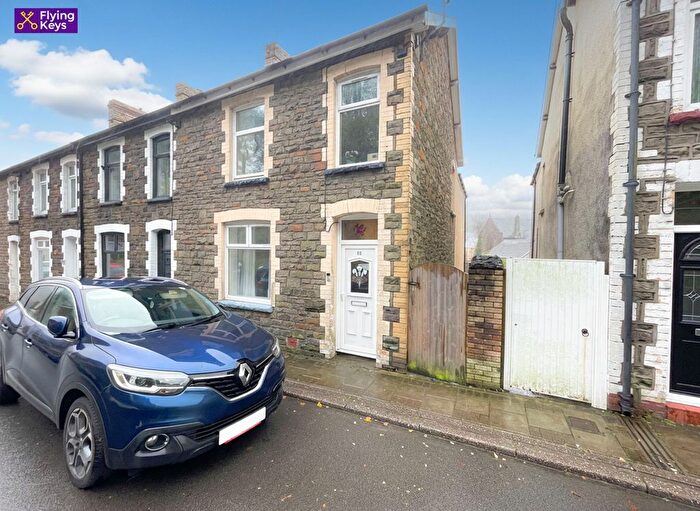 4 Bedroom End Terrace House For Sale In Tynewydd Terrace, Newbridge, NP11