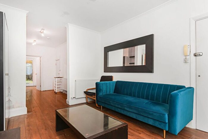 1 Bedroom Flat To Rent In Malden Road, London, NW5