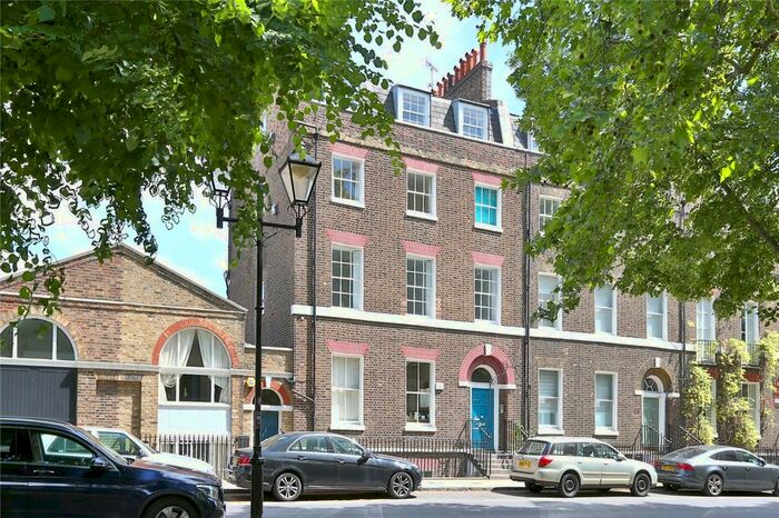 2 Bedroom Flat To Rent In Highbury Place, Islington, London, N5