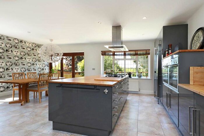 4 Bedroom Detached House For Sale In Hammersley Lane, Penn, Buckinghamshire, HP10