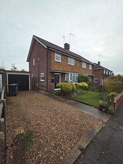 3 Bedroom Semi Detached House To Rent In Morpeth Road, Peterborough, PE3