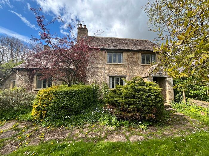 4 Bedroom Detached House For Sale In Barnsley, Cirencester, Gloucestershire, GL7
