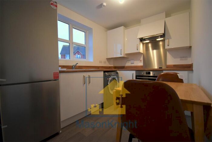 2 Bedroom Flat To Rent In Marketing Heroes Drive, Selly Oak, B29