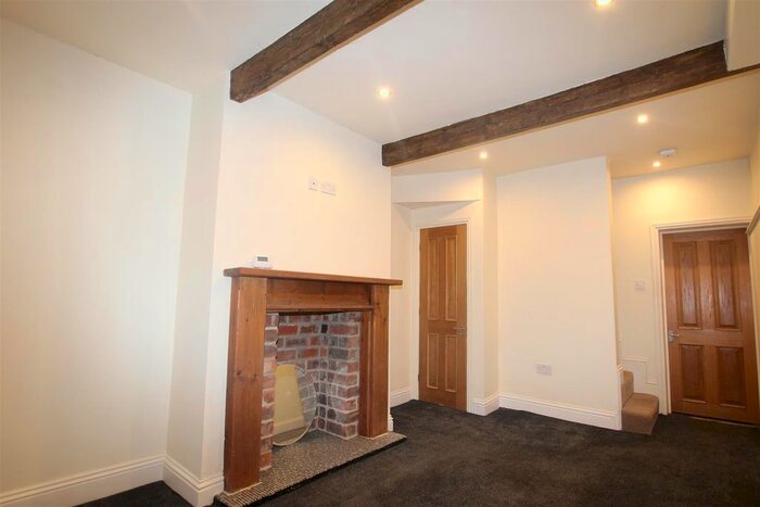 2 Bedroom Cottage To Rent In The Fold, Haworth, Keighley, BD22