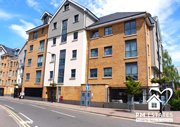 1 Bedroom Apartment For Sale In Riverside Wharf, Bishop's Stortford, CM23