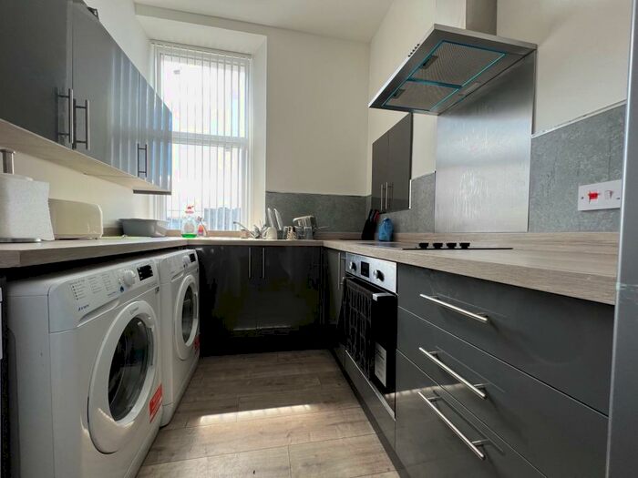 Flat To Rent In Union Road, Grangemouth, FK3