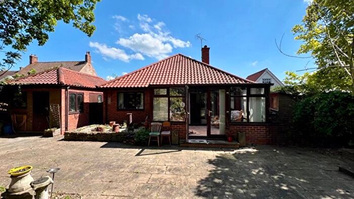 3 Bedroom Detached Bungalow For Sale In Hart Lane, Winterton, DN15