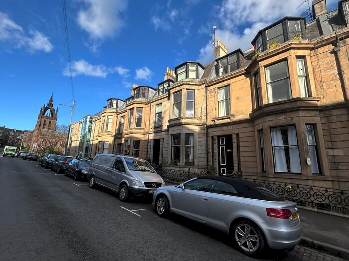 1 Bedroom Apartment To Rent In Belmont Street, Kelvinbridge, G12