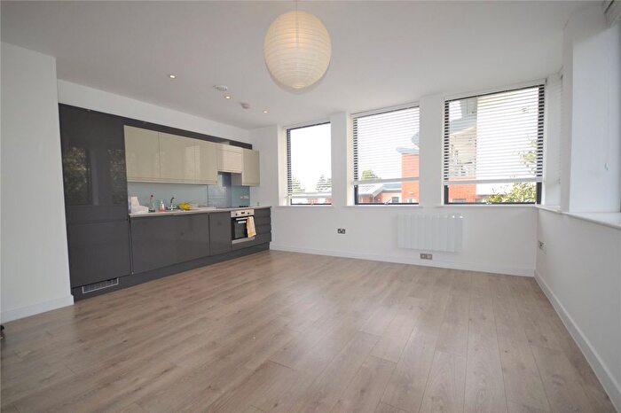 1 Bedroom Flat To Rent In Rivers House, Springfield Road, Chelmsford, Essex, CM2