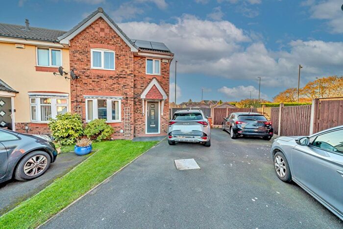 3 Bedroom Terraced House For Sale In Dunnerdale Road, Clayhanger, Walsall, WS8