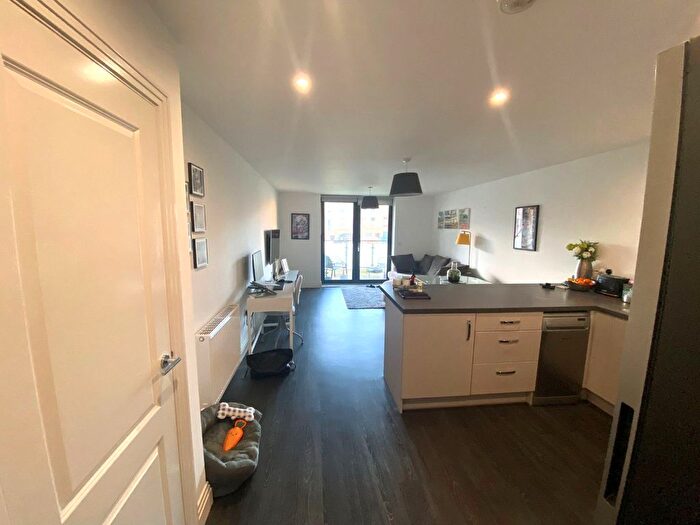 2 Bedroom Flat For Sale In Horizon Place, Studio Way, Borehamwood, Hertfordshire, WD6