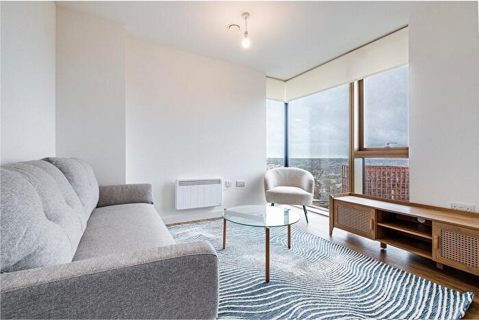 2 Bedroom Apartment To Rent In South Central, B5