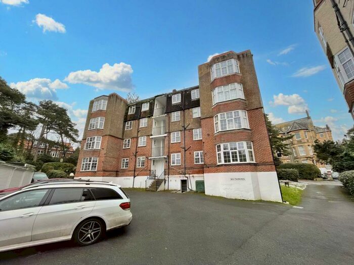 4 Bedroom Apartment To Rent In Please Apply Online For This Property In Vale Road, Bournemouth, BH1