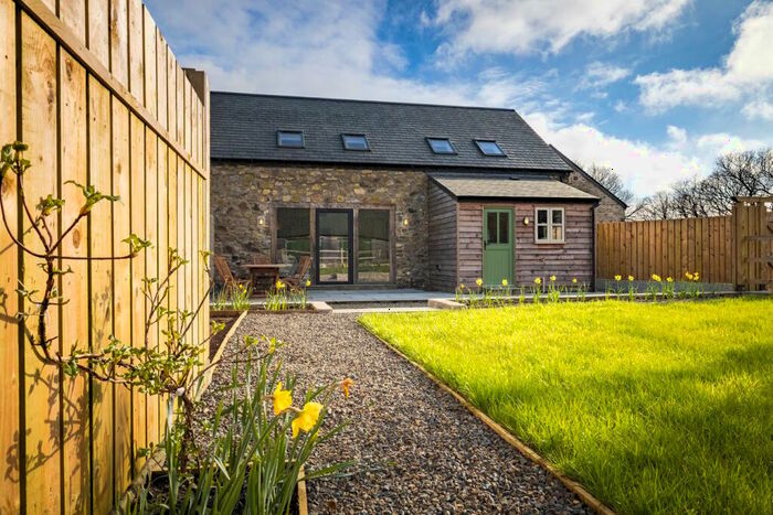 3 Bedroom Barn Conversion For Sale In East Dudwell, Camrose, SA62