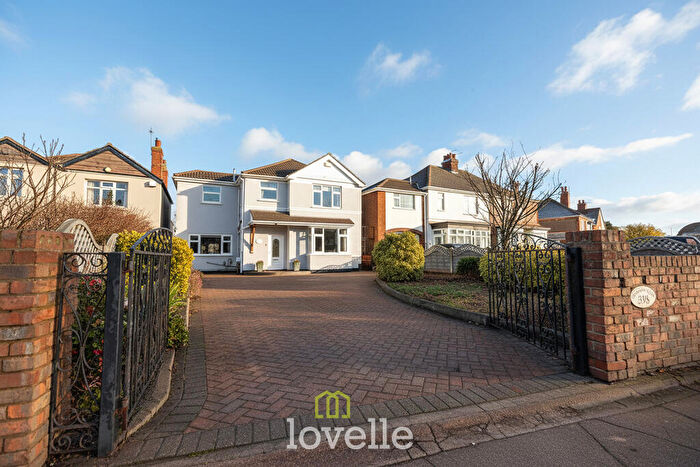 4 Bedroom Detached House For Sale In Laceby Road, Grimsby, DN34