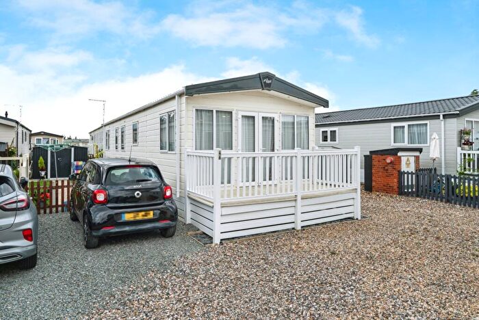 2 Bedroom Detached House For Sale In New River Bank, Littleport, Ely, Cambridgeshire, CB7