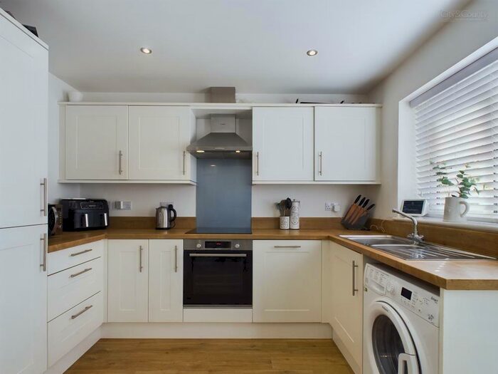 3 Bedroom End Of Terrace House For Sale In Fincham Drive, Crowland, Peterborough, PE6
