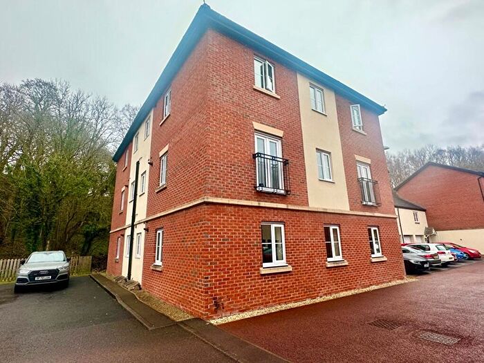 2 Bedroom Apartment To Rent In Bath Vale, Congleton, Cheshire, CW12