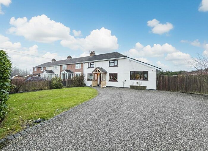 3 Bedroom Terraced House For Sale In Northwick Road, Pilning, BS35