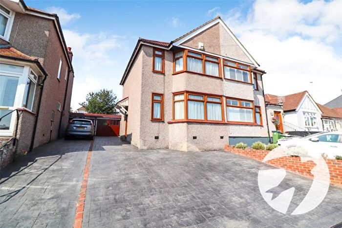 2 Bedroom Semi Detached House For Sale In Fairford Avenue, Barnehurst, Bexleyheath, Kent, DA7