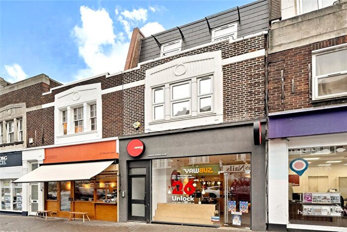 2 Bedroom Flat To Rent In Church Lane, Leytonstone, London, E11