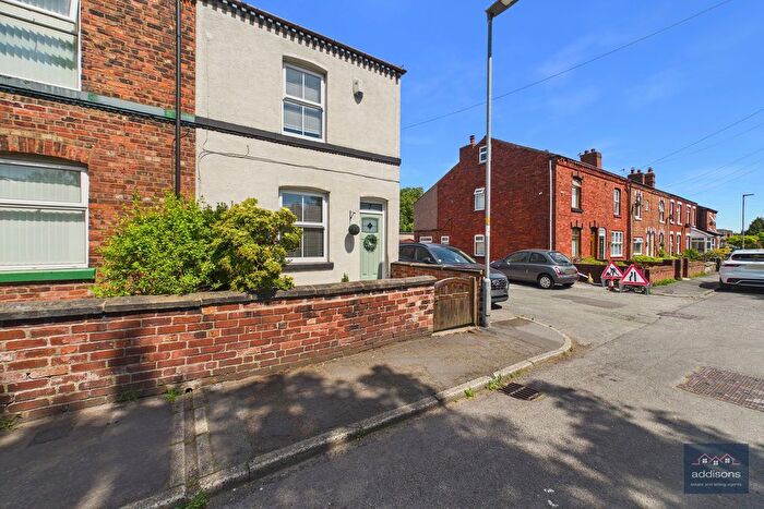 2 Bedroom Terraced House For Sale In Edge Hall Road, Orrell, Wigan, WN5