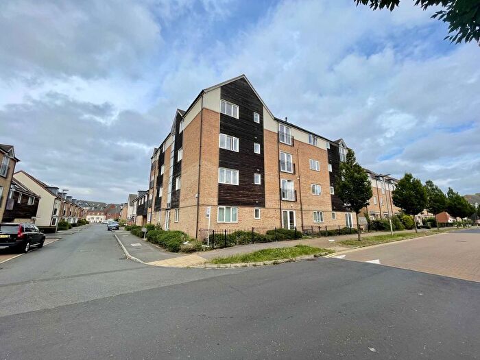2 Bedroom Flat For Sale In Blythebridge, Milton Keynes, MK10